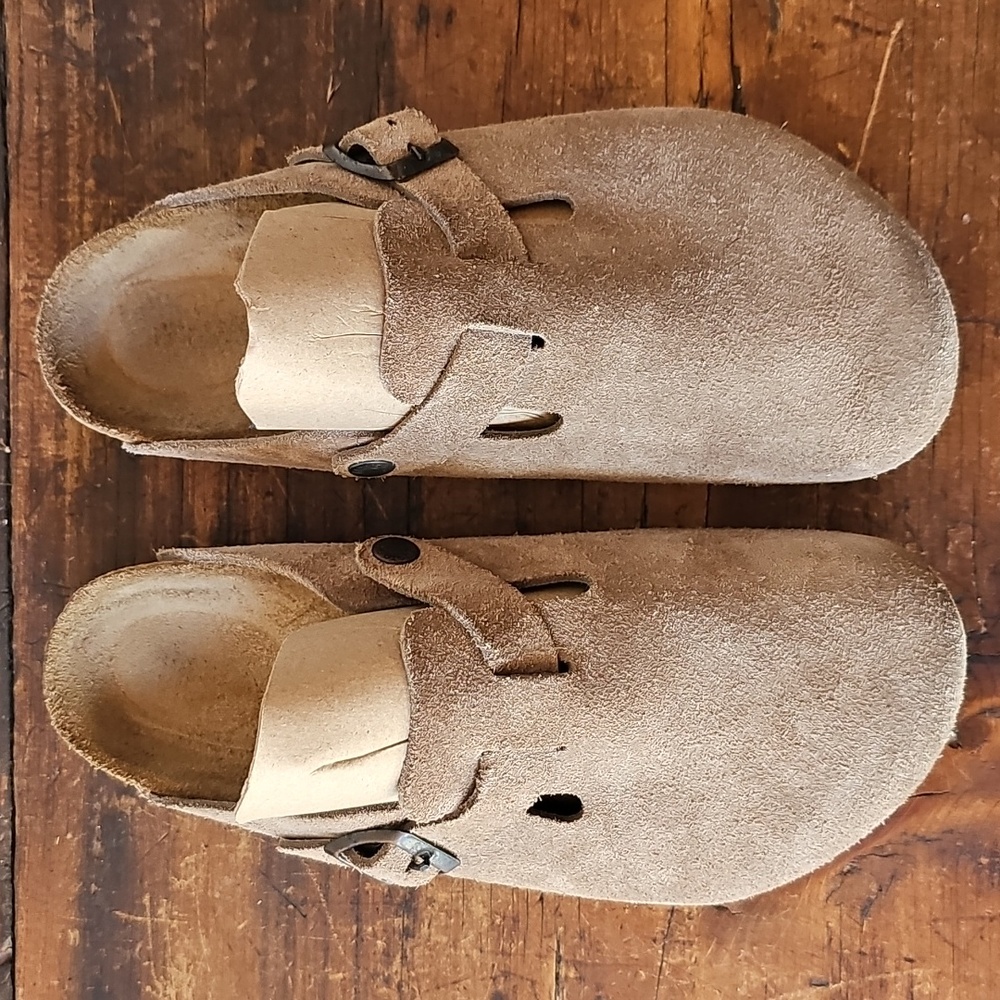 Women's Birkenstock Boston Traditional Clog size 39 taupe tan